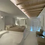 Alessandra With Massive Pool By Diles *