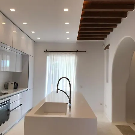 فيلة Alessandra With Massive Pool By Diles Mykonos Town