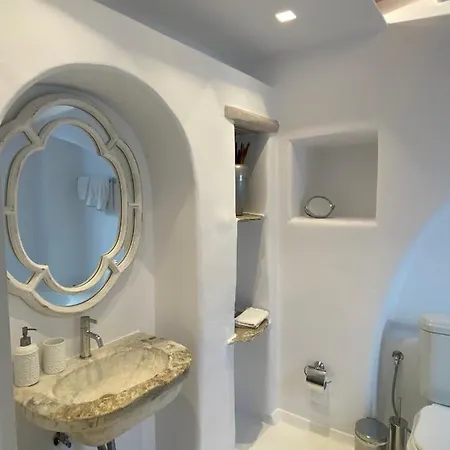 Alessandra With Massive Pool By Diles 빌라